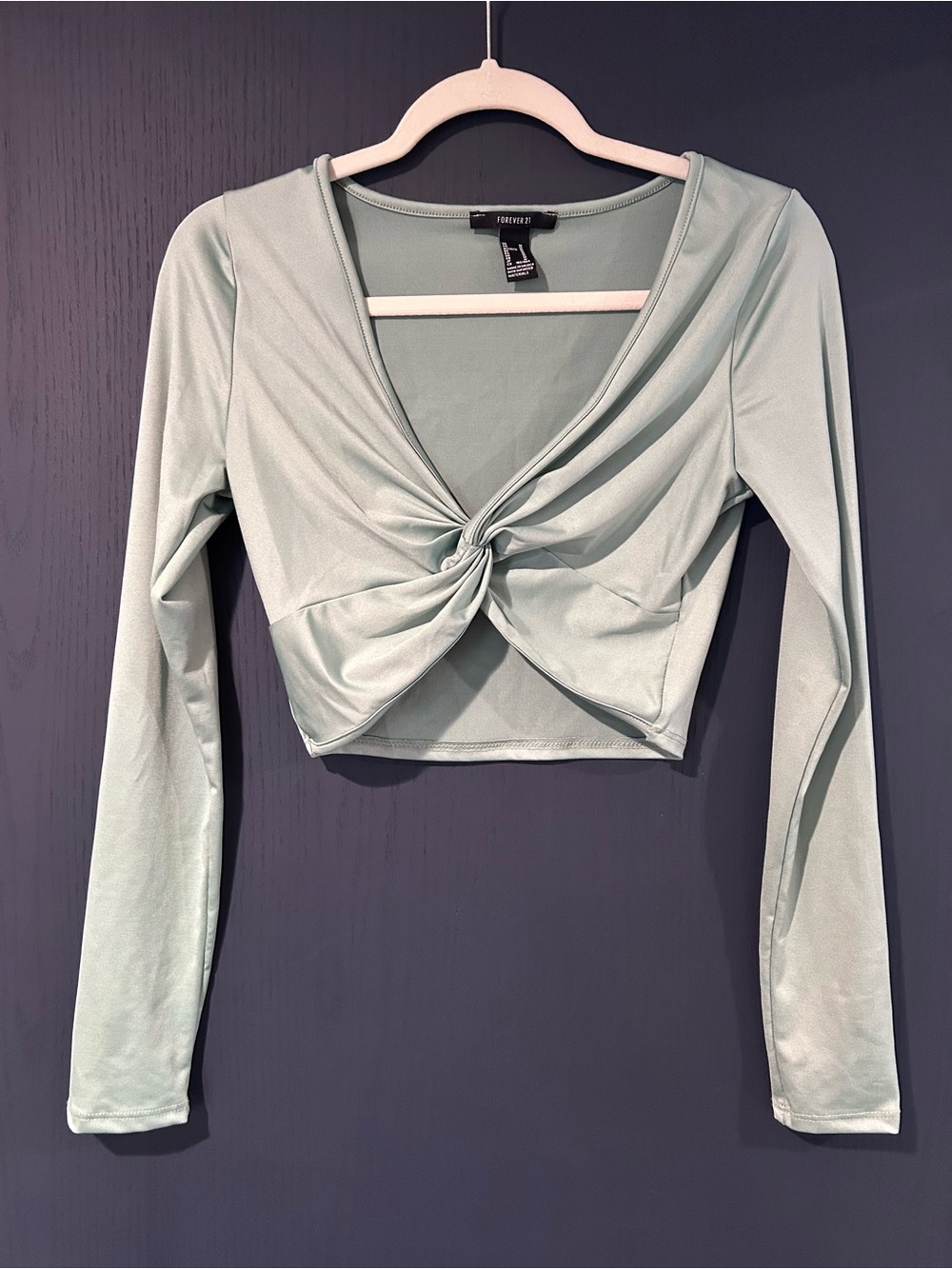 Forever 21 Light Sage Green Twist-Front Long Sleeve Crop Top